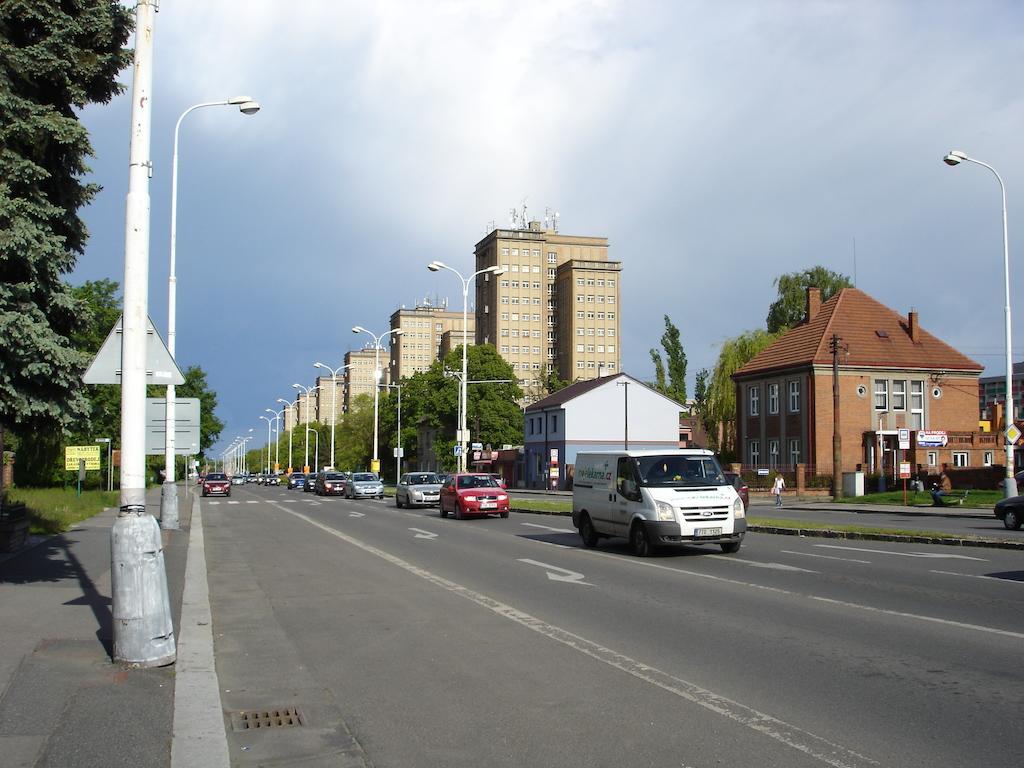 Penzion Kladno Buitenkant foto